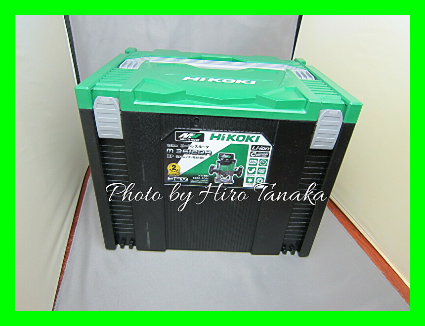 送料無料 ハイコーキ HiKOKI コードレスルータ M3612DA(XP) 電池+充電器・ケースセット 自在 軽快 穴あけ ミゾ堀り 窓抜き